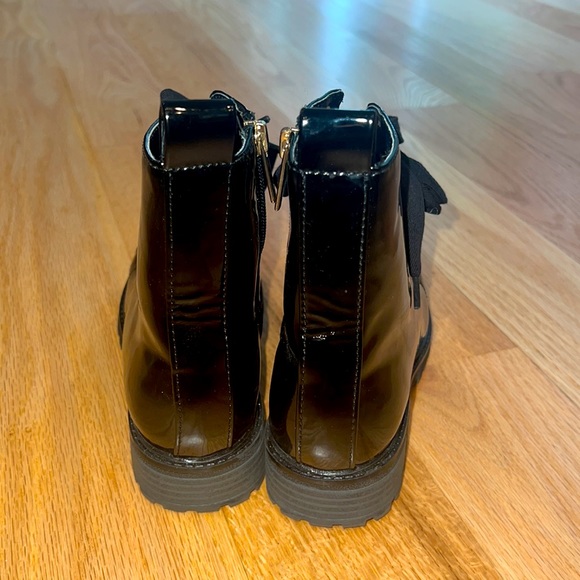 Black boots - Picture 5 of 5